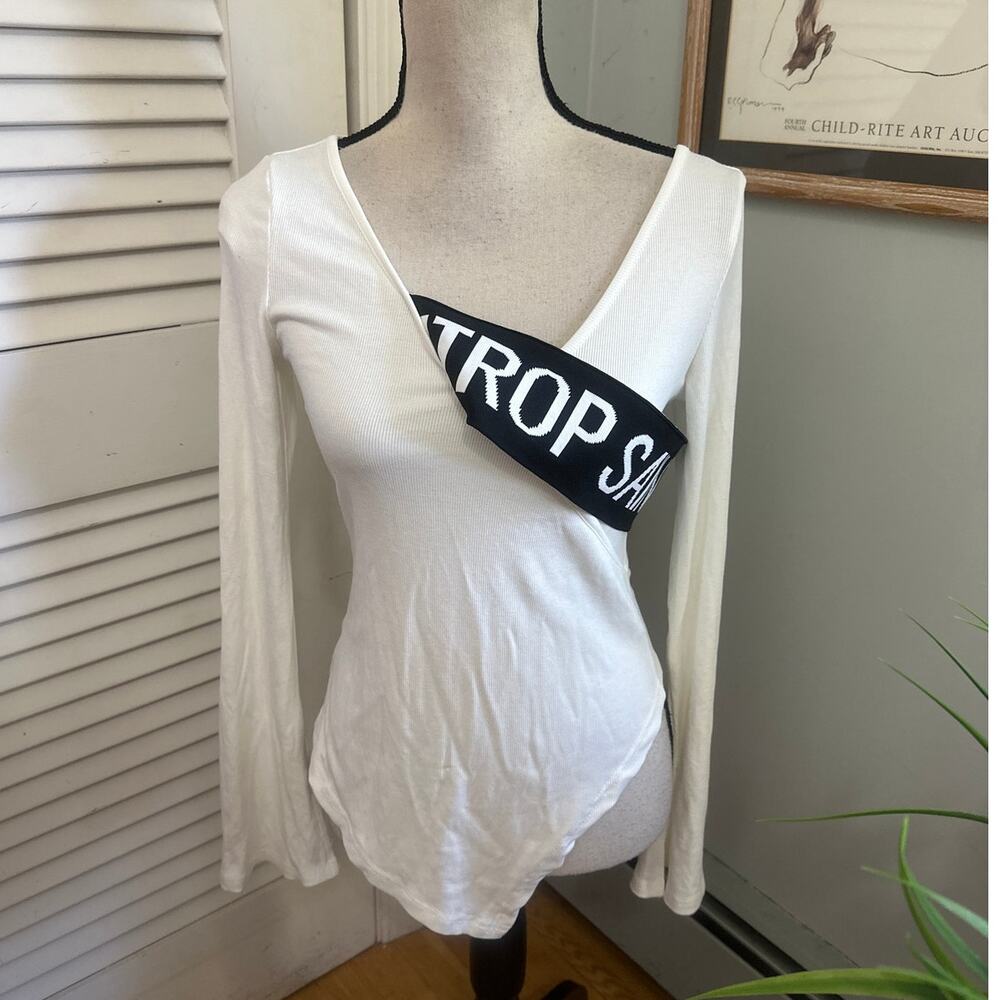 M Shangmei Z Top Womens Medium White Ribbed Knit Saintrop Strap Edgy Cyber Chic